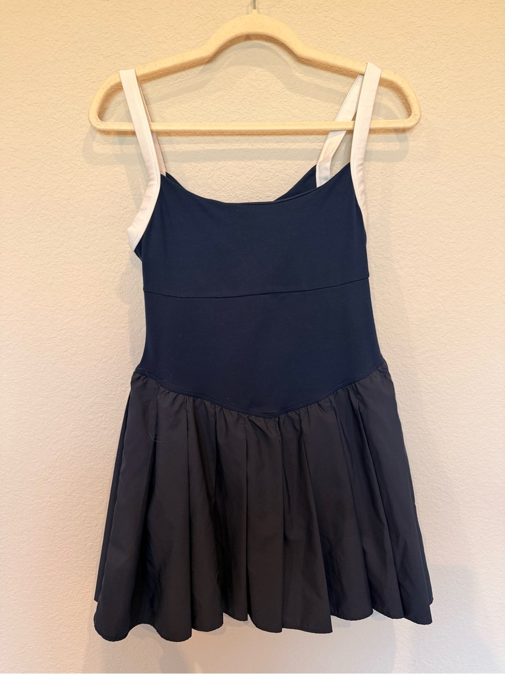 FP Movement Swing of Things Colorblock Skortsie Navy Golf Athletic M - Picture 2 of 5